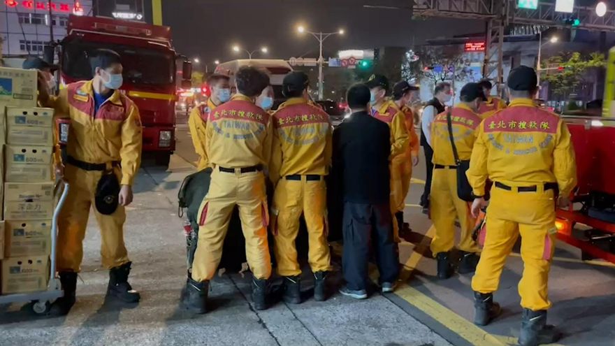土耳其強震釀嚴重傷亡「震垮多處建築」！我國派搜救隊40人3犬出發救災
