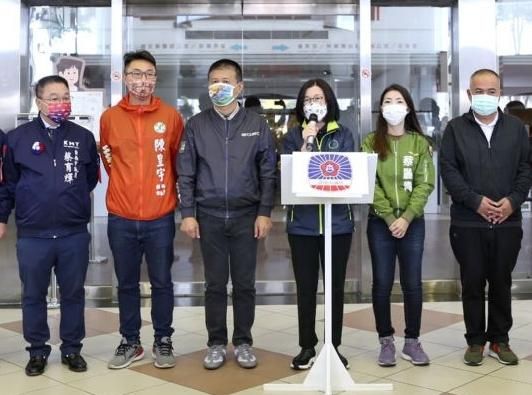 台南正副議長涉賄案重大進展！邱莉莉林志展今晚送南檢複訊
