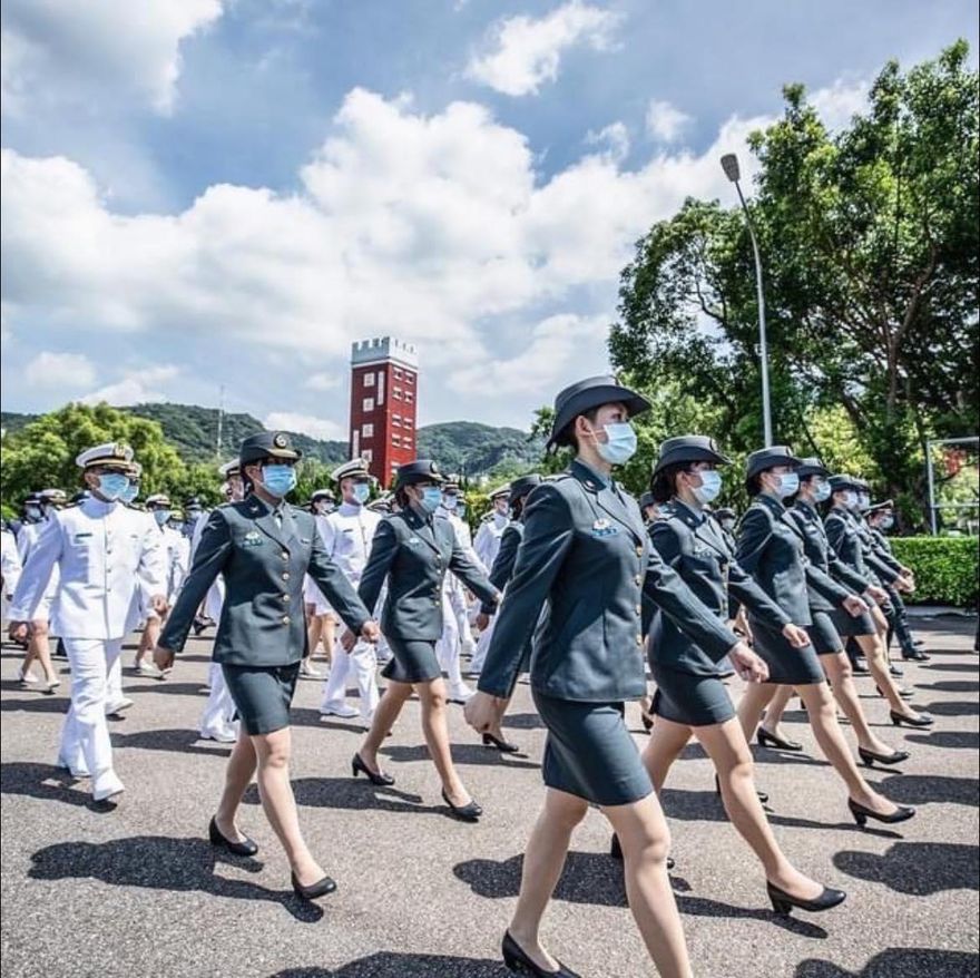 女中尉軍服性愛片外流　MDM程式疑為破口！資安內鬼這樣盜片