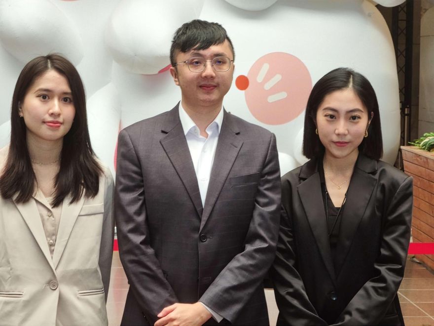 24歲嫩妹超越「學姊」黃瀞瑩？蔣萬安3副發言人說話了
