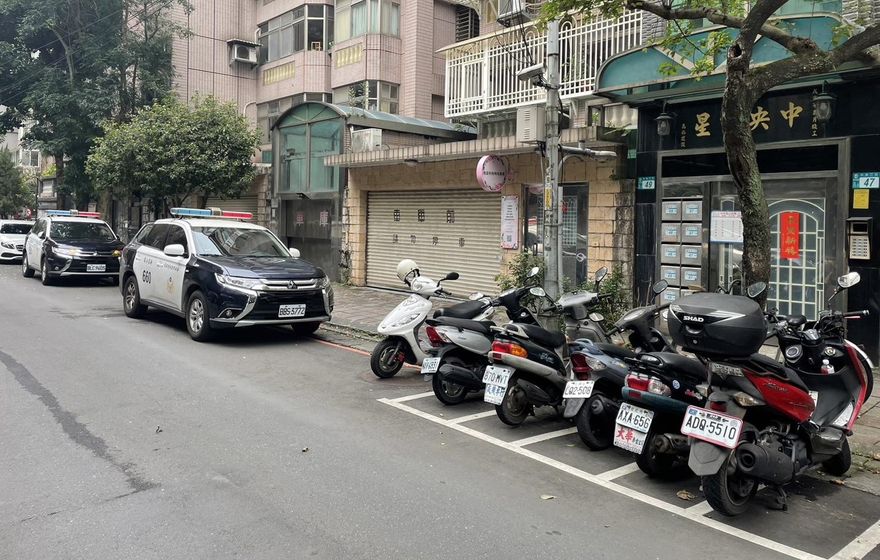 快訊/新店驚傳男女隨機擄童　12歲男童險遭強行帶走警追查中