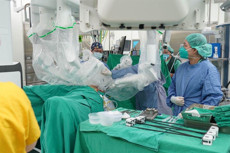 長庚「達文西手術」救萬人　創全台最多、占全台1/6　今年起新增17項納健保造福千人
