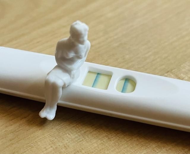 太糊塗！23歲女懷孕10個月不知　腹痛就醫一看傻眼「已經要生了！」