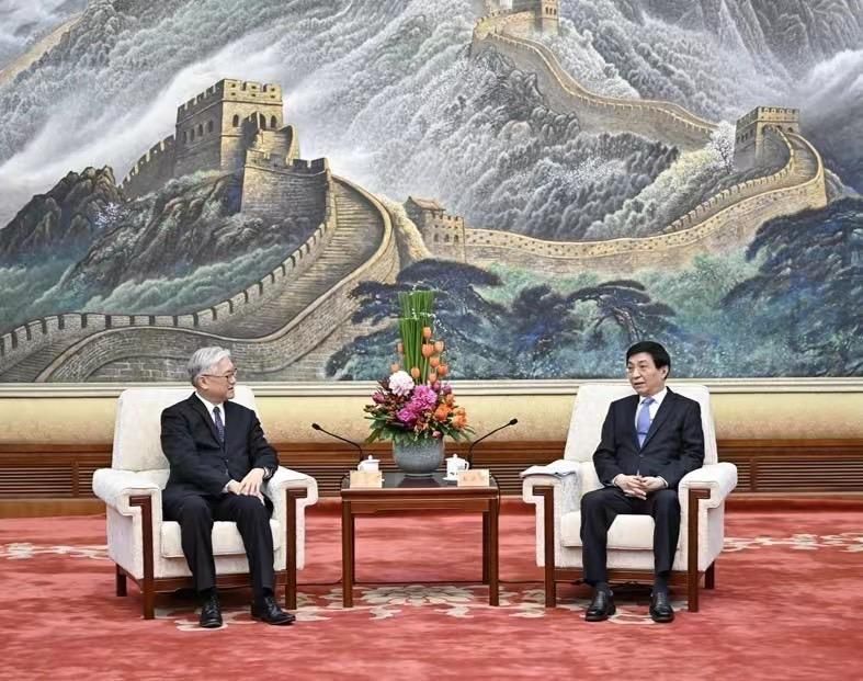 大陸高規格接待夏立言 人民大會堂會見王滬寧