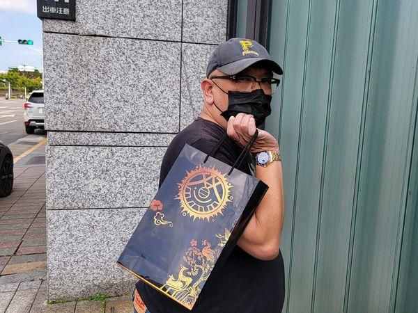 快訊/社會觀察家「砲哥」驟逝！家屬悲慟發聲明：終於可以好好休息