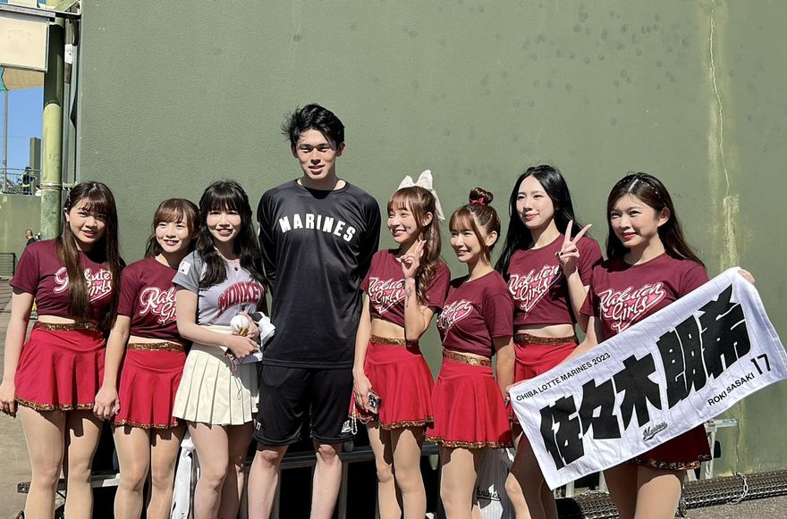 林襄浪潮狂襲石垣島！日文大喊「我愛你」場邊高潮　羅德監督虧他：休息室狂盯