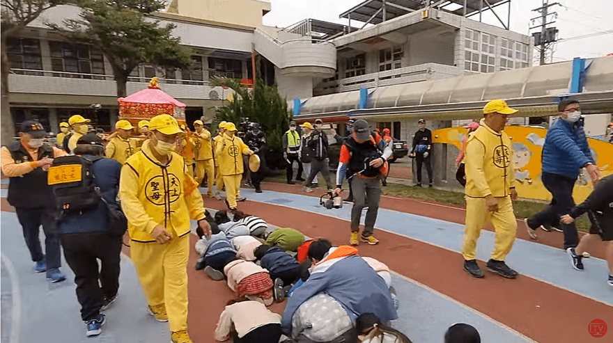 「粉紅超跑」即將出發！　白沙屯媽祖進香5/1晚正式展開