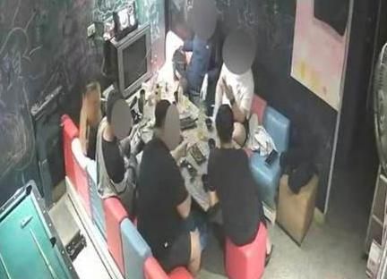 衰遇白吃白喝團！炭烤店闆娘報案被警回「自己去找人」　慘受「幹話」二次傷害