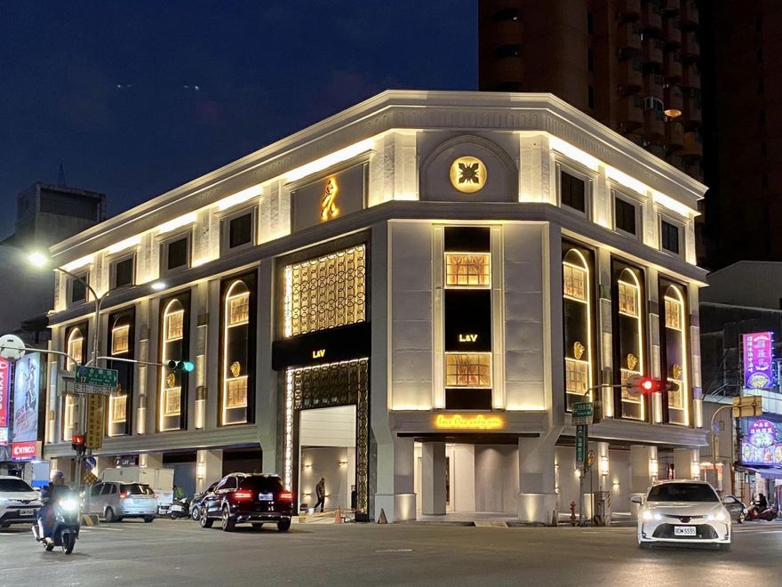 掃到陳宗彥風暴！標配「金馬桶、百萬水晶燈」　台南LOVE ONE酒店豪奢裝潢曝光