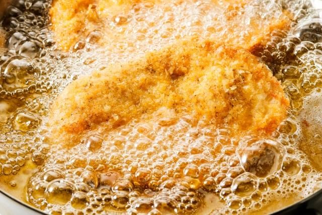 吃炸物去皮一樣會胖！營養師揭真相！搭配「這5種食物」可消除罪惡感