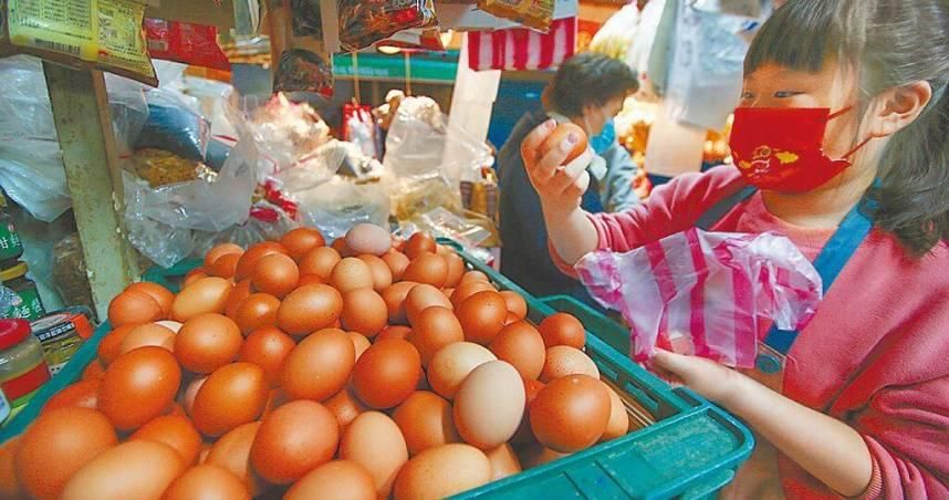 全台鬧蛋荒！一天缺450萬顆蛋　蛋農曝「下一步換缺雞」