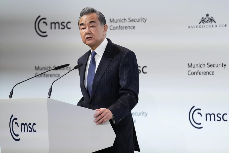 再談偵察氣球！王毅稱美國戰略誤判製造「政治鬧劇」