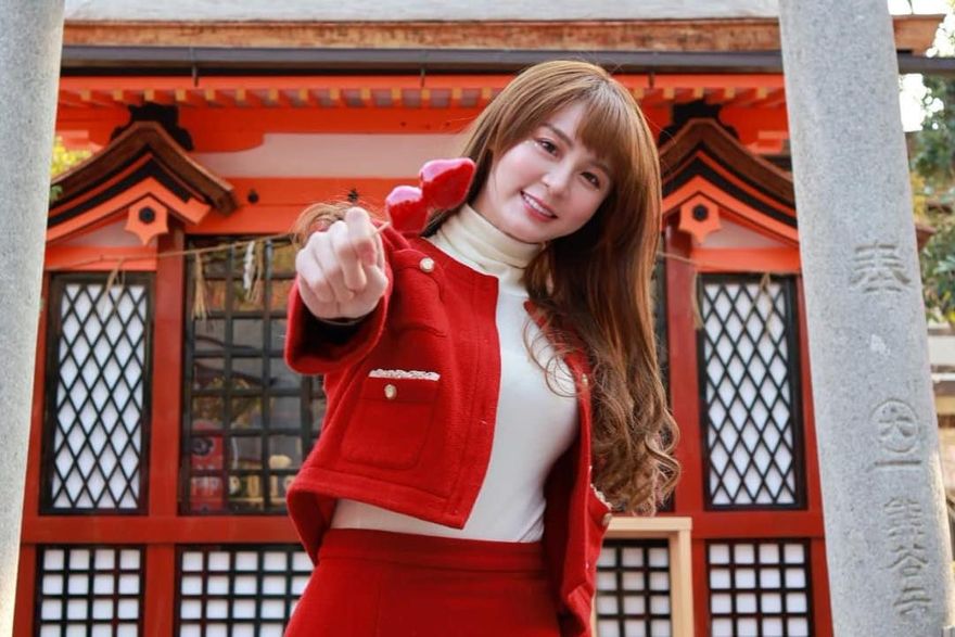 女星被日本海關攔截！疑「跟護照不一樣」遭對比數次　超糗真相曝光…