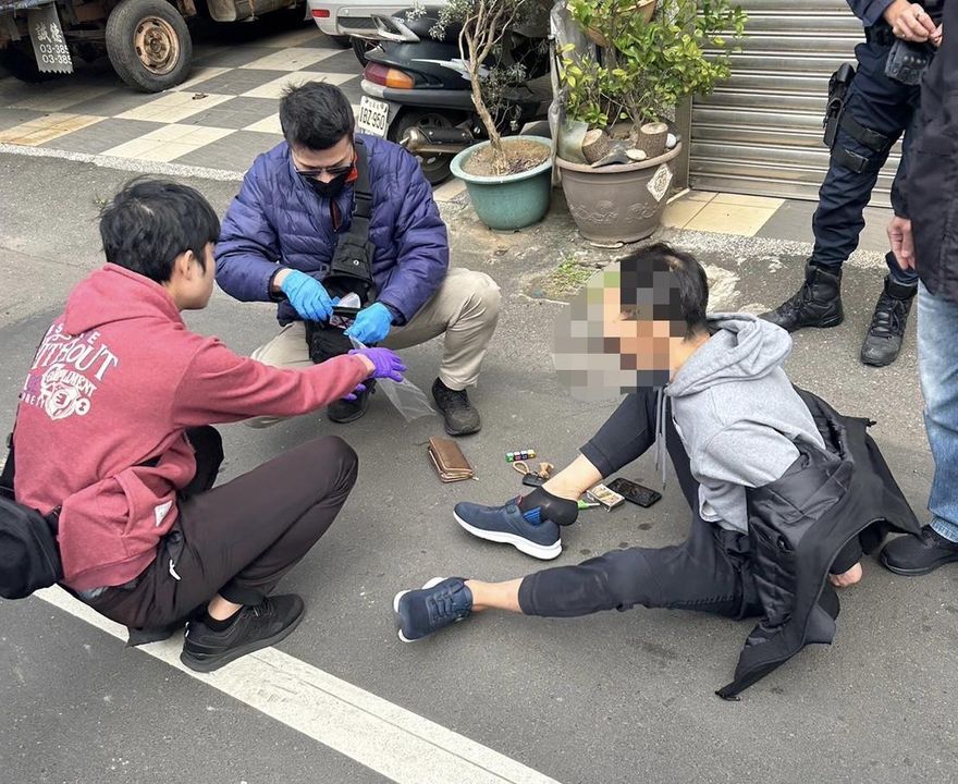 起出大量槍毒！彰化毒蟲衝撞警車逃亡百公里　桃園街頭落網
