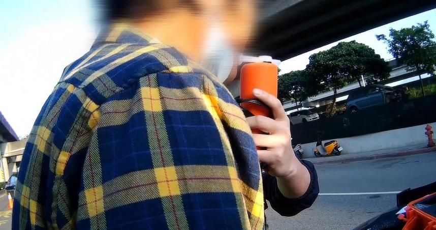 時隔5年酒駕遭逮！桃園男「吃燒酒雞」上國道　酒測值高的嚇人