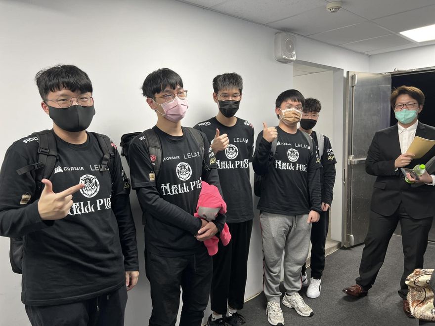 爽拉！地獄豬「豬突猛進」太猛了　FAK又成手下敗將