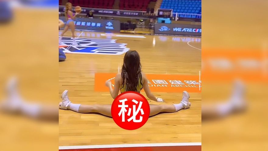 狂抖蜜桃臀！LuxyGirls啦啦隊「丁字褲一字馬」遭批干擾罰球：少管閒事