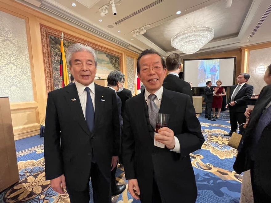 馮世寬飆罵日媒！王鴻薇要謝長廷表態　他竟在做「這件大事」