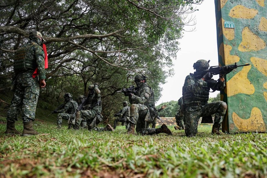 獨／「娃娃兵」將成「綠衛兵」？他披露16歲動員造冊文件內容　驚見「軍需生產」網震撼