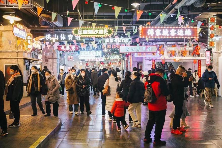 啤酒商百威CEO看好大陸解封市場　民眾可自由外出帶動休閒產品需求