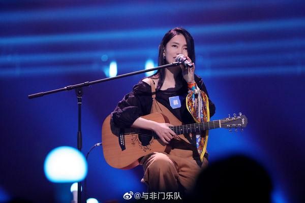 快訊/樂團女主唱傳驟逝！得年38歲...竇靖童曾唱她「1名曲」團員心碎證實
