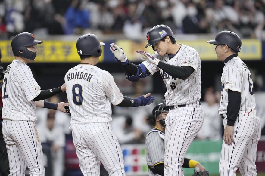 WBC棒球經典賽/大谷翔平單膝跪地開轟！　苦主無奈：用單手就夯那麼遠