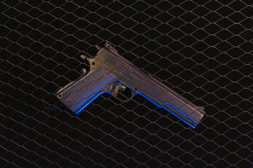 馬國緝毒科警察「狠開5槍」射殺孕妻　飽受憂鬱症所苦...曾在高速公路邊祈禱哭泣