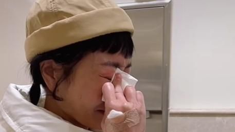 唐玲抗癌就醫淚崩！「剖肚10公分」淚憂：肚皮開洞怎穿比基尼？