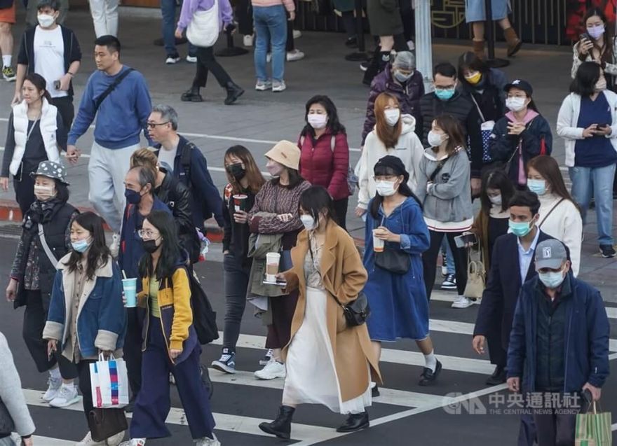 產險公會：新冠輕症　3/20起防疫險不理賠