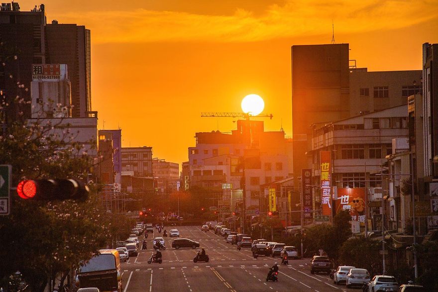 把握今明兩天！　台版「曼哈頓懸日」嘉義市區就能看到