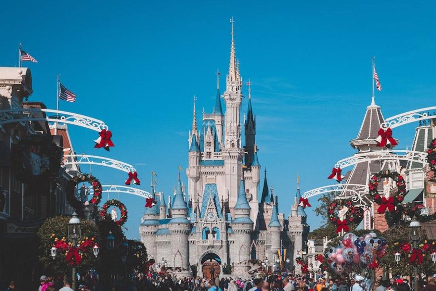扛不住！Disney裁員7千人　電影、電視內容考慮授權第三方