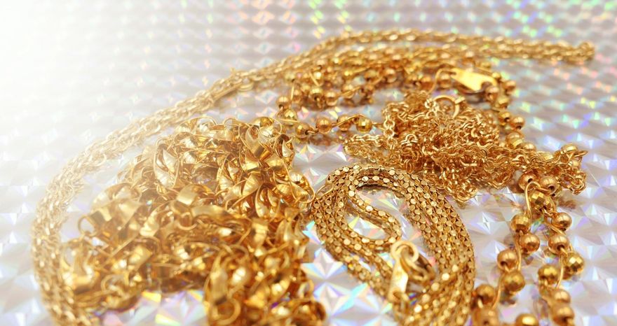 拾金不昧有好報！10歲男童放學撿到「70萬黃金」交還　失主超狂回禮