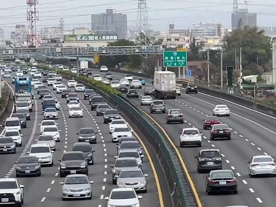 國道今「9大地雷路段」出爐　國5北上恐塞到深夜