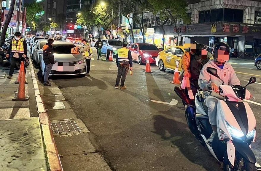 機車改裝噪音夜間擾人清夢　警1晚攔76台其中5台超標
