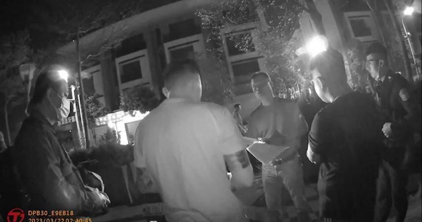 男還不出8萬債務...債主竟當街持棍堵人　警循線80分鐘內逮人