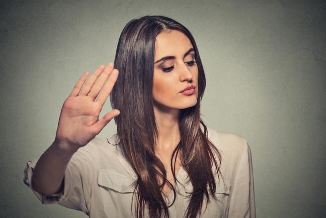 社恐人士的5大煩惱！遇到交際就想躲 最怕與人沒話聊