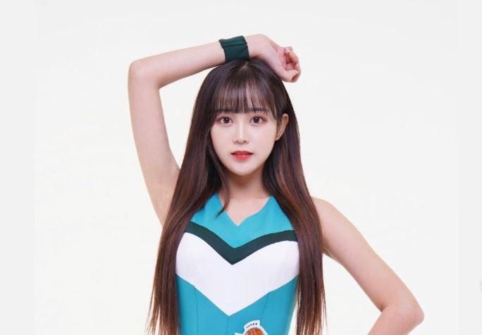 影/李多慧前隊友也超頂！「雙馬尾」超仙顏值遭起底　1min熱舞狂扭片曝光