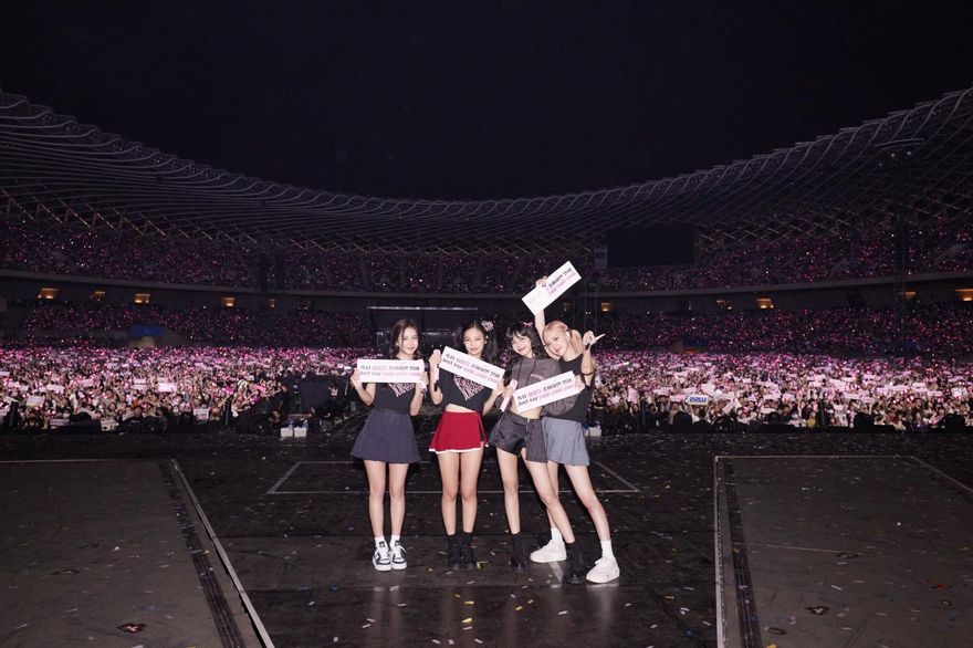 BLACKPINK來台「狂嗑火鍋」！開唱完大啖台灣美食　Lisa甜喊：美好的回憶