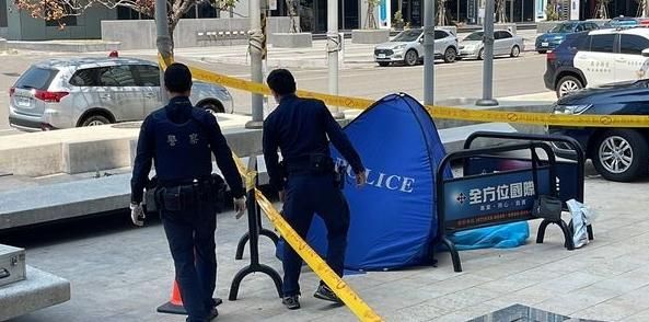 碰！高雄前鎮區中午驚傳男子墜樓　上班族買午餐看到這幕瞬間嚇傻