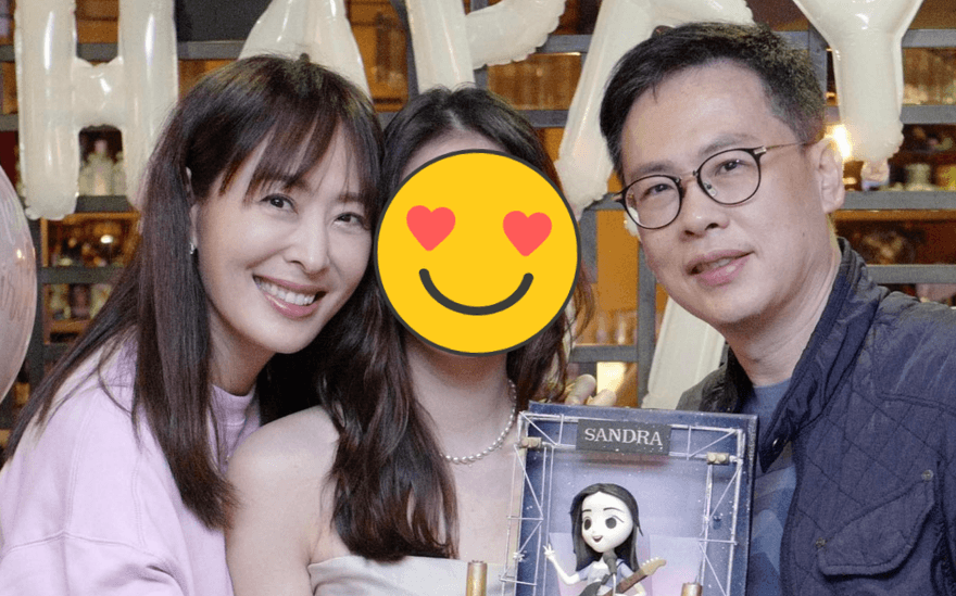 賈永婕小女兒18歲了！「母女同框照」曝光　網喊：一家都高顏質