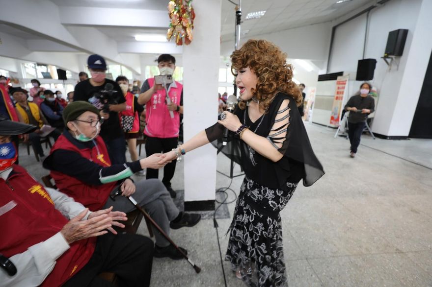 昔月賺1棟透天厝！70歲女星「遭親媽敗光財產」　租30坪屋近況曝