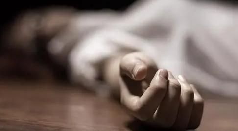 巫師男友著迷撒旦儀式！嫩妹變焦屍「這死法」太離奇