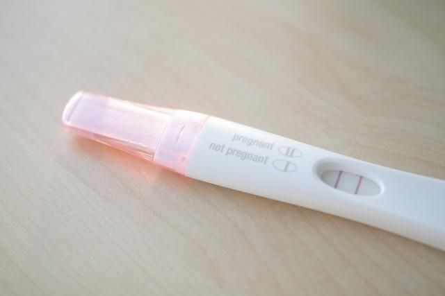 婦產科名醫曝「天真女孩」驗孕拿大便！苦主回應了