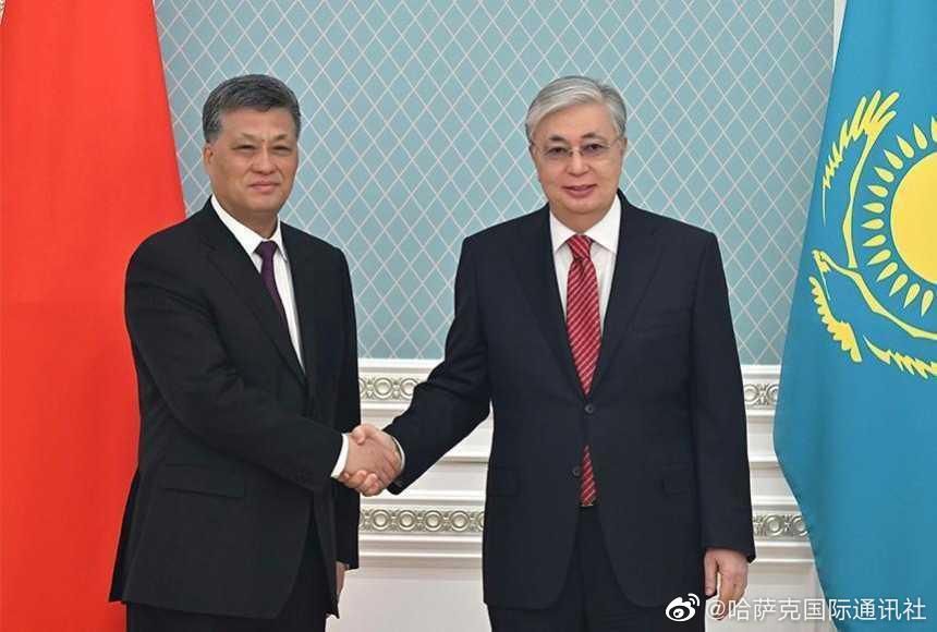 新疆黨委書記率團出訪中亞三國　以「一帶一路」為主軸強化合作