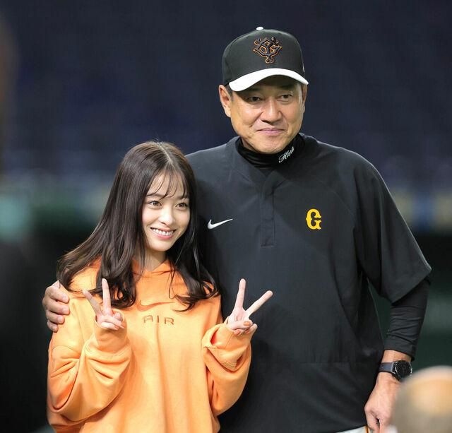 影/橋本環奈開球大暴投　網虧巨人監督：抱太緊色色