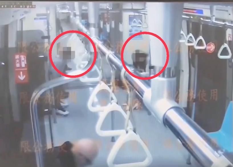影/搭捷運狂拍短裙女！29歲男下車狂奔遭逮　手機內查獲2證據