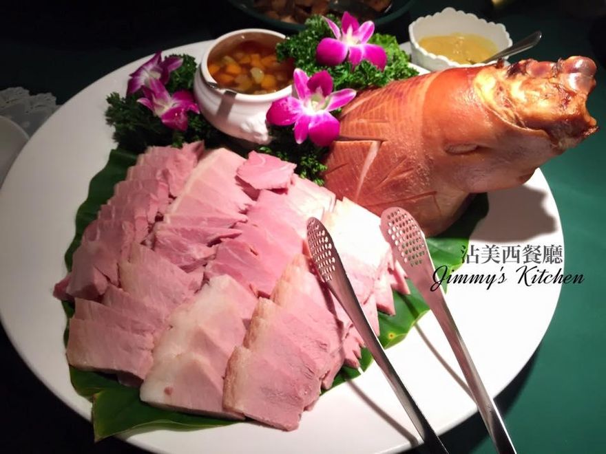 快吃不起了！台北沾美西餐廳Buffet連3漲　大啖牛排1人1100元