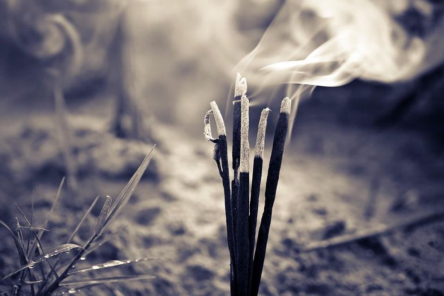 祖墳玄機/二婚男遭戴綠帽錢被騙光！2老人託夢：過得很不好　開甕驚見...