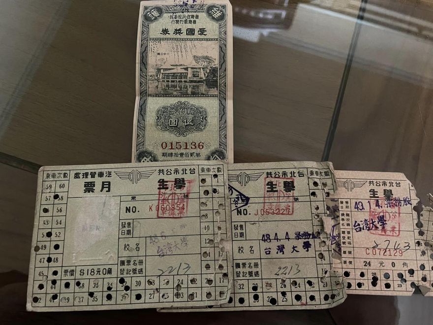 網友翻出祖厝65年前舊物　7千網友見「這東西」驚喊：太猛了！