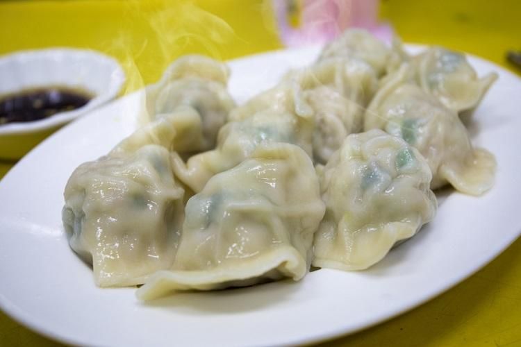 ４顆水餃竟等於1碗白飯！營養師：「韭菜」水餃最不該碰